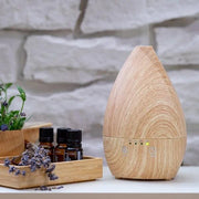 Арома дифузер Light Wood Vase с дървесен дизайн и бутилки етерични масла за ароматерапия, цена и покупки