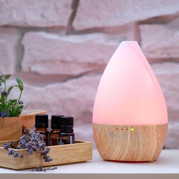 Арома дифузер Light Wood Vase със светлини - дървен арома дифузер за етерични масла, цена, ароматерапия, масло от черен кимьон, лавандула
