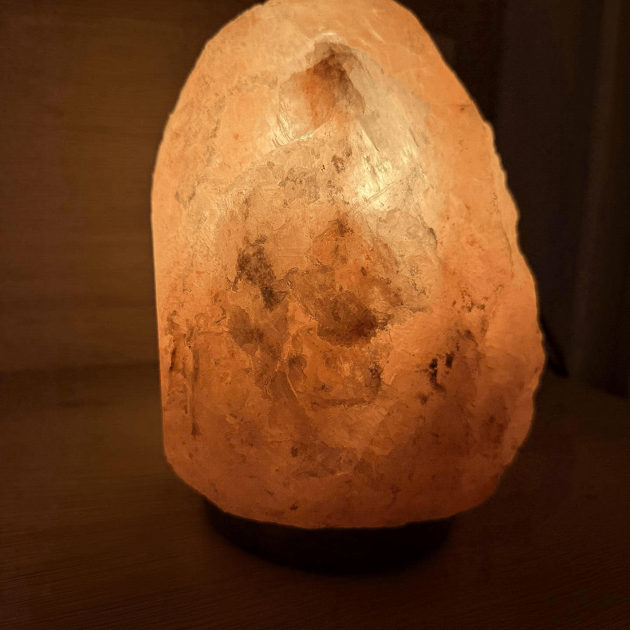 Лампа от хималайска сол за уют и баланс от Botalife, ръчно изработена каменна солена лампа за ароматерапия и дифузер
